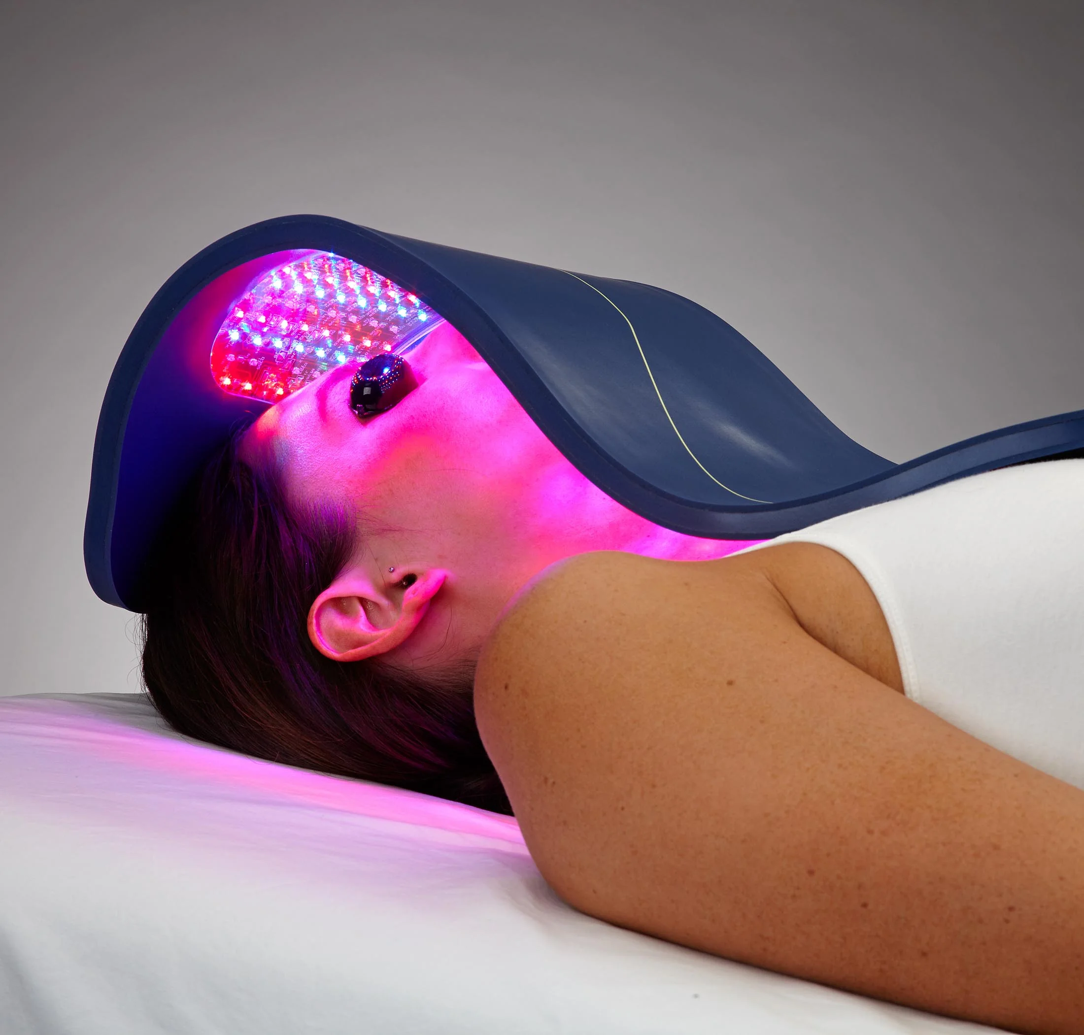 The Face & Body MediSpa Celluma LED Phototherapy treatment is suitable for all skin types and integrates seamlessly into most treatment plans. It enhances overall skin function, promotes brightness, and supports long-term skin optimisation.