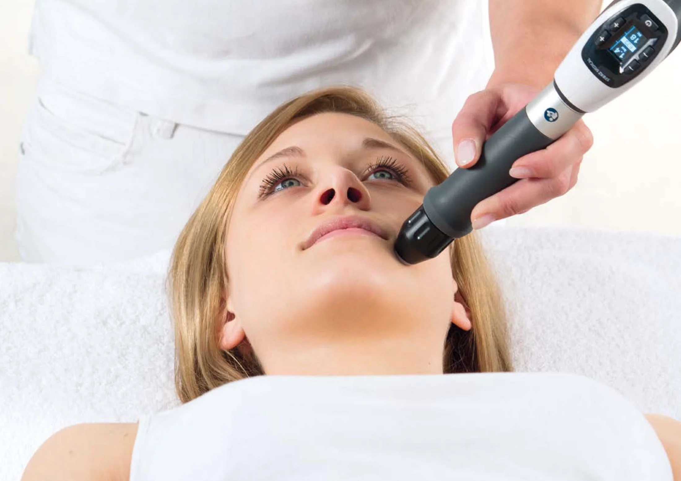 The Face & Body MediSpa Storz Shock Wave Therapy is an advanced, non-invasive treatment designed to improve the appearance of cellulite and support healthier, firmer-looking skin.